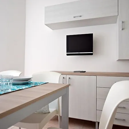 Condominio Luna 1 Lignano Sabbiadoro Exterior photo