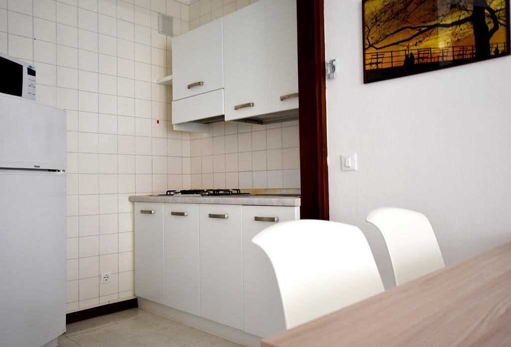 Luna 1 Apartment